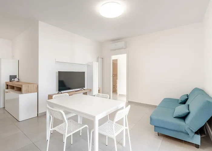 La Casa Di Valeria Con Piscina روما