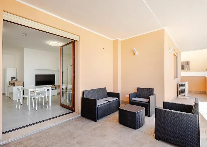 La Casa Di Valeria Con Piscina *